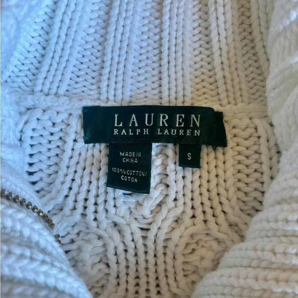 Ralph Lauren White Cable-Knit Cardigan with Gold Toggle Closures - Picture 3 of 7